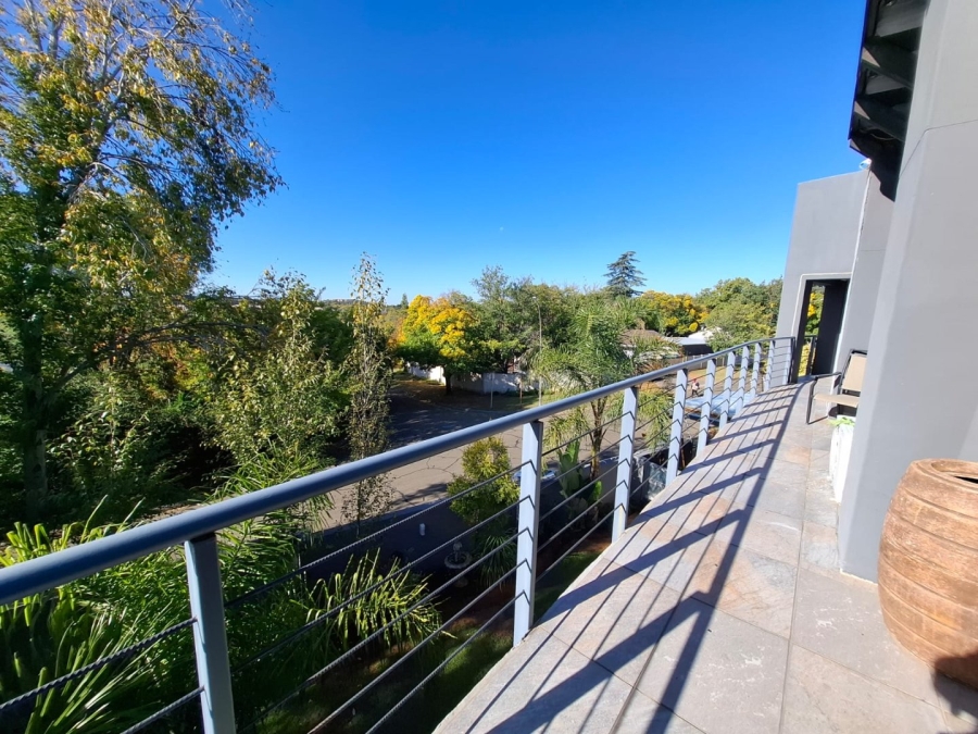 4 Bedroom Property for Sale in Dan Pienaar Free State